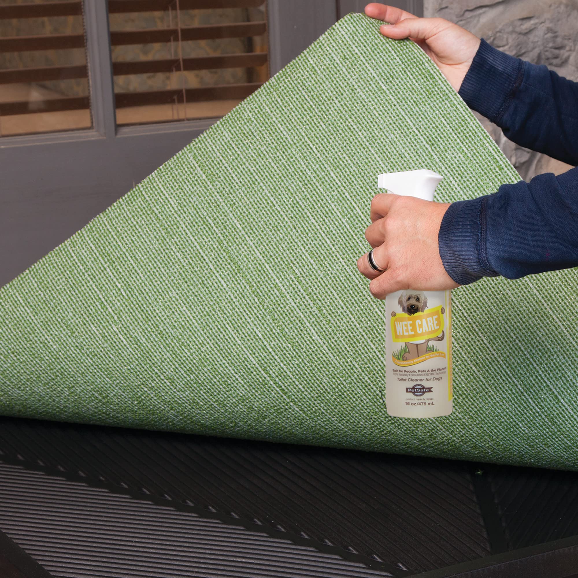 بت سيف منظف انزيمات لو للحيوانات الاليفة من وي كير، قابل للتحلل البيولوجي بنسبة 100% وخالي من المواد الكيميائية ويمحو البقع والروائح الكريهة، PAC00-14492، 16 اونصة، شفاف