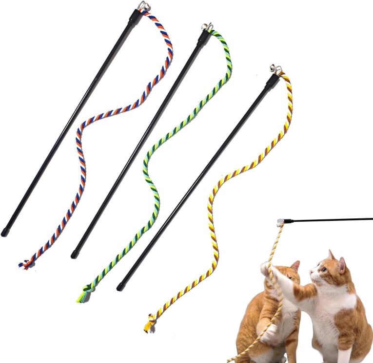 العاب عصا تفاعلية للقطط من اكس سبرينج، 3 قطع من عصي تشويق القطط الملونة مع جرس، العاب خيط حبل متينة للعب في الاماكن المغلقة، عصا ريشة تفاعلية للقطط الصغيرة والقطط البالغة